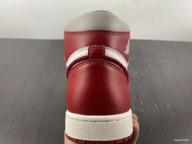 HYPE High Chenille Jordan DJ4891-061 OG 1 (W) Newstalgia 0408